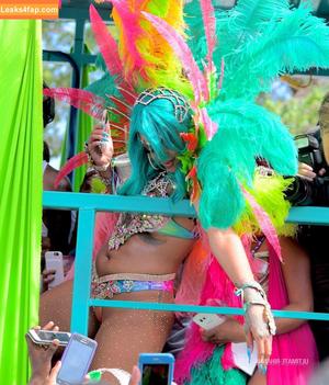Rihanna photo #1638