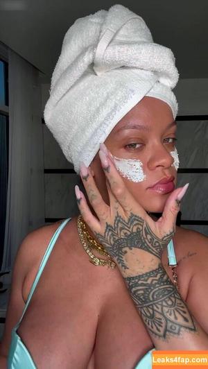 Rihanna photo #1855