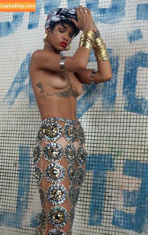 Rihanna photo #1863