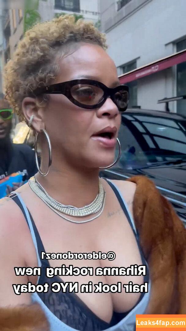 Rihanna / badgalriri leaked photo photo #2253