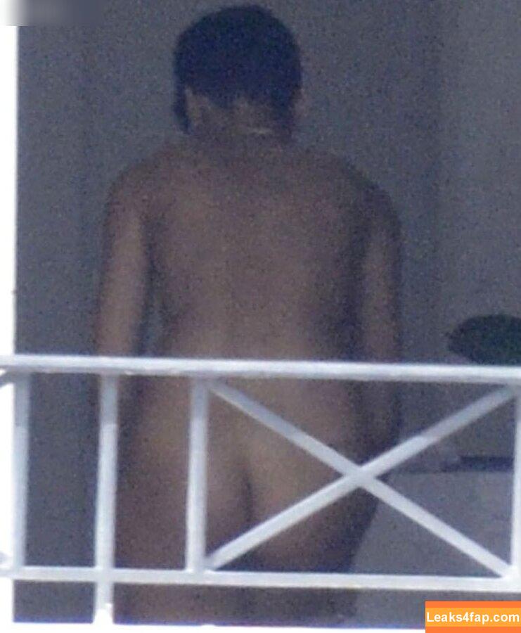 Rihanna / badgalriri leaked photo photo #2333