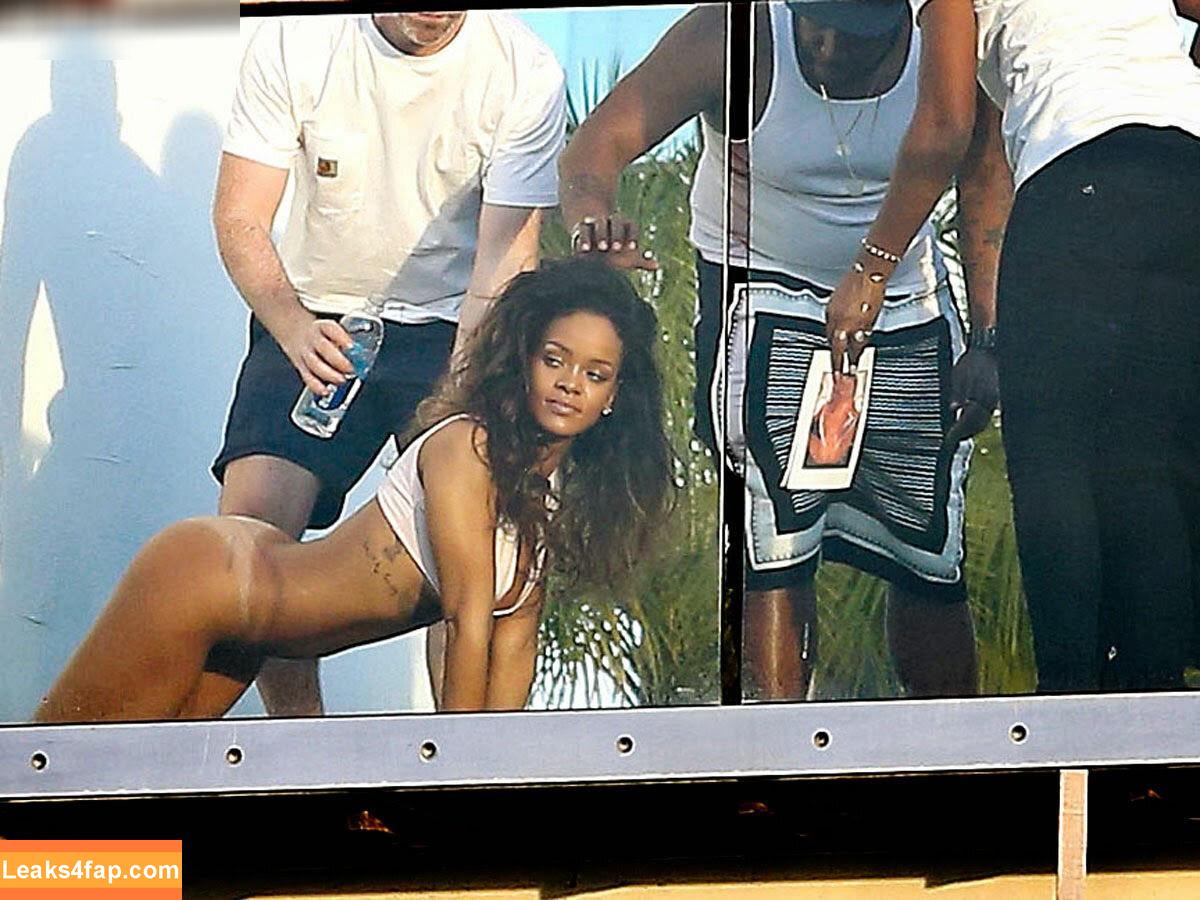 Rihanna / badgalriri слитое фото фото #2341