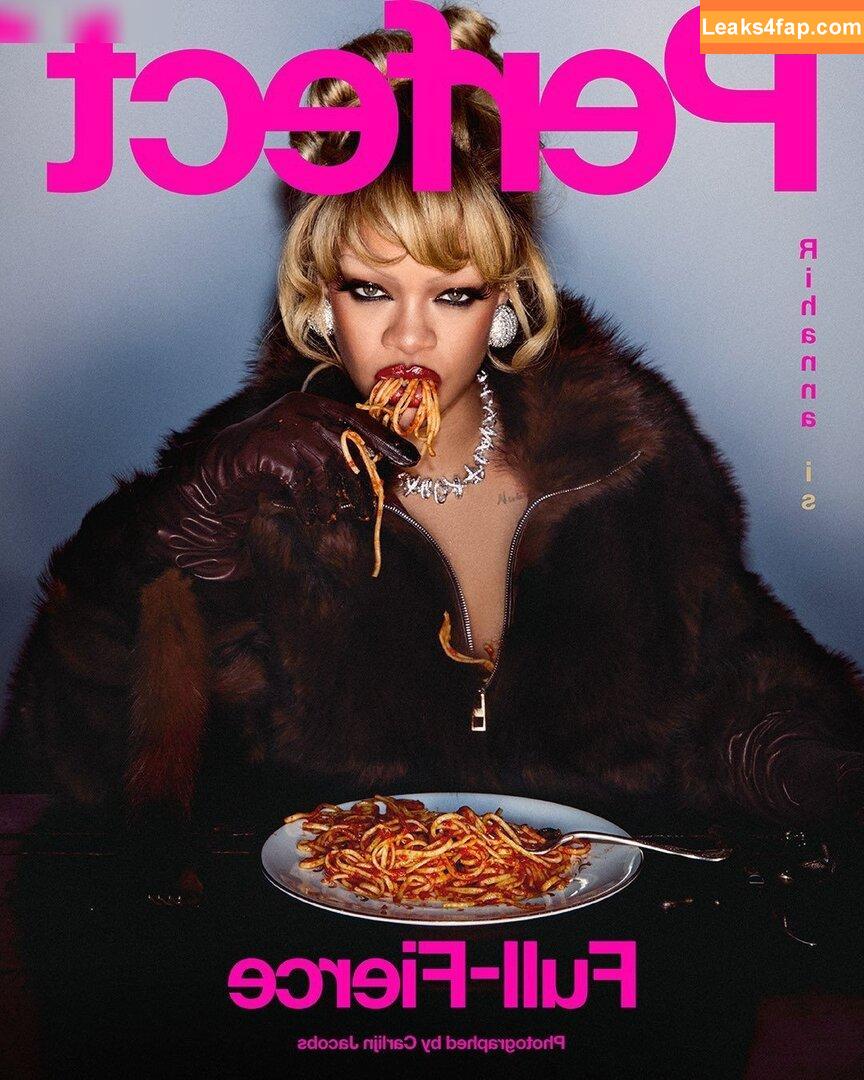 Rihanna / badgalriri leaked photo photo #2436