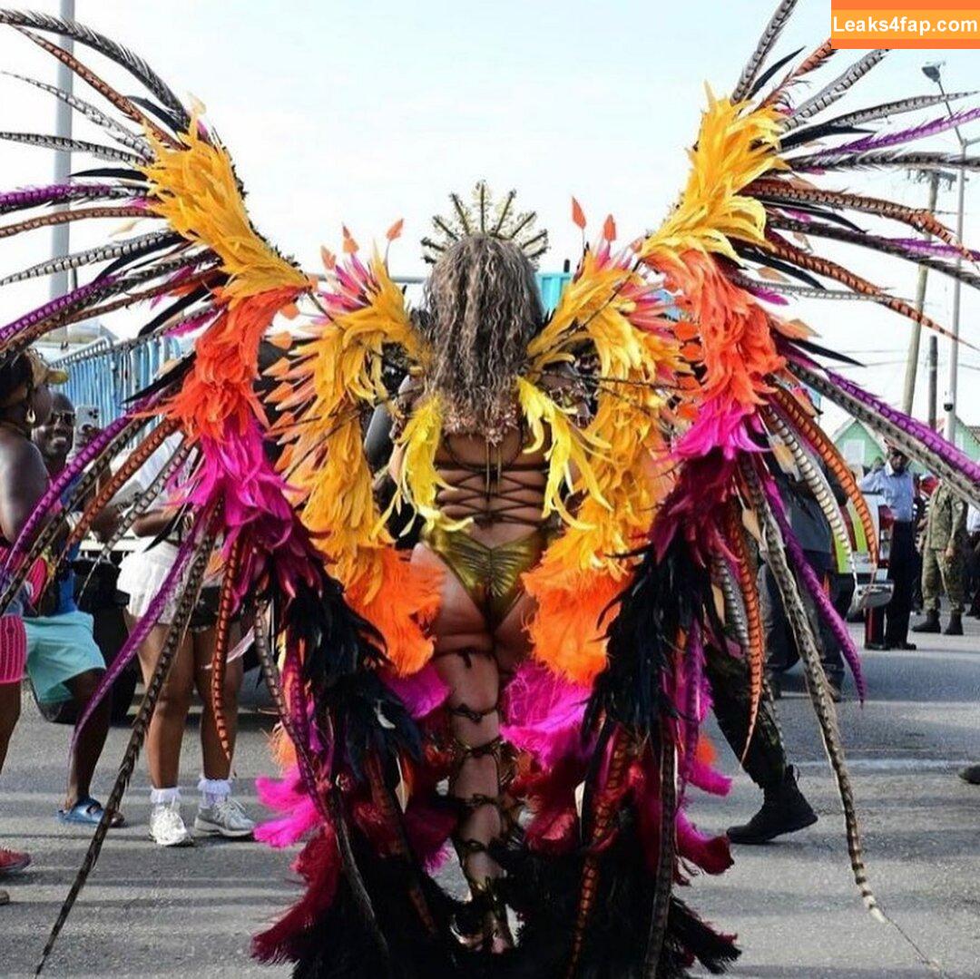 Rihanna / badgalriri leaked photo photo #2448