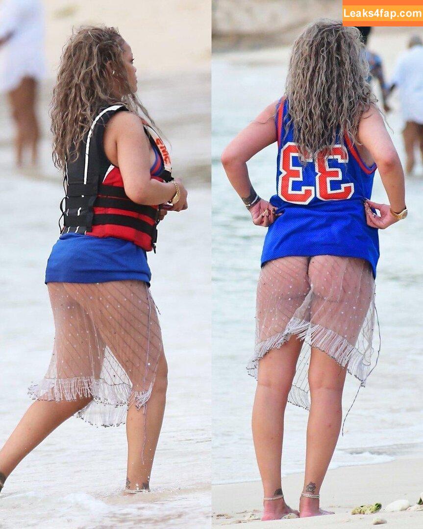 Rihanna / badgalriri leaked photo photo #2478