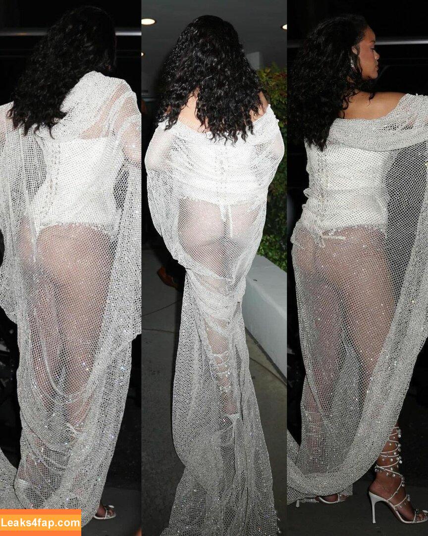 Rihanna / badgalriri leaked photo photo #2639