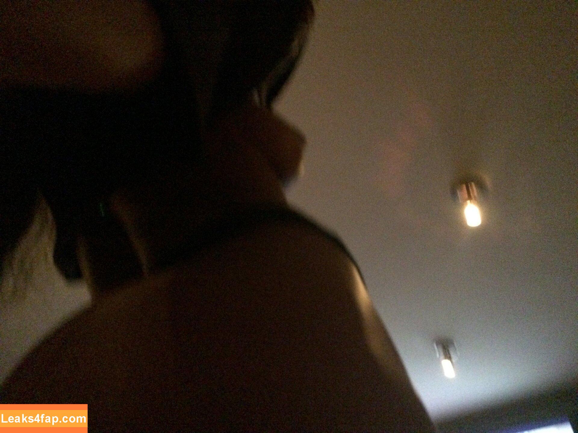 Rihanna / badgalriri leaked photo photo #2932