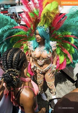 Rihanna photo #2167