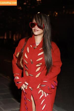 Rihanna photo #2264
