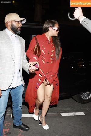 Rihanna photo #2271