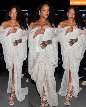 Rihanna photo #2637