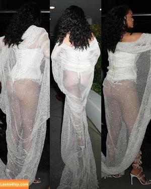 Rihanna photo #2639
