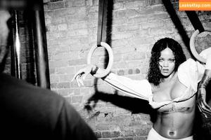 Rihanna photo #2814