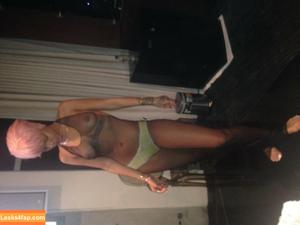 Rihanna photo #2922