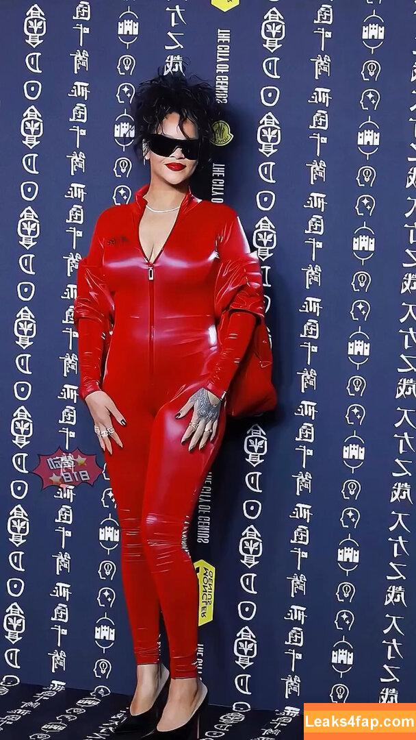 Rihanna / badgalriri слитое фото фото #3174