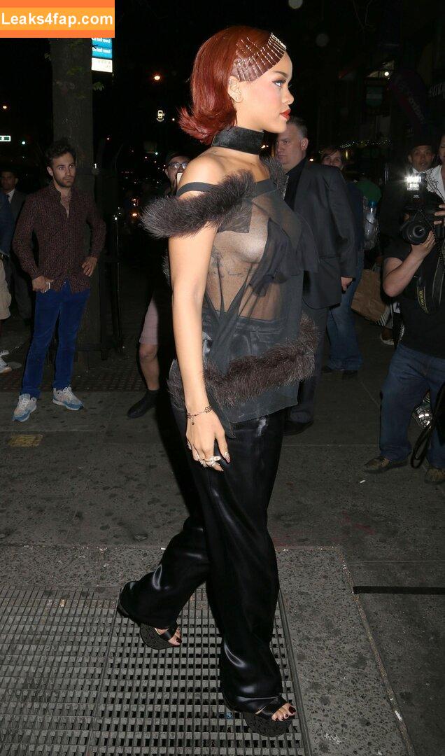 Rihanna / badgalriri слитое фото фото #3243