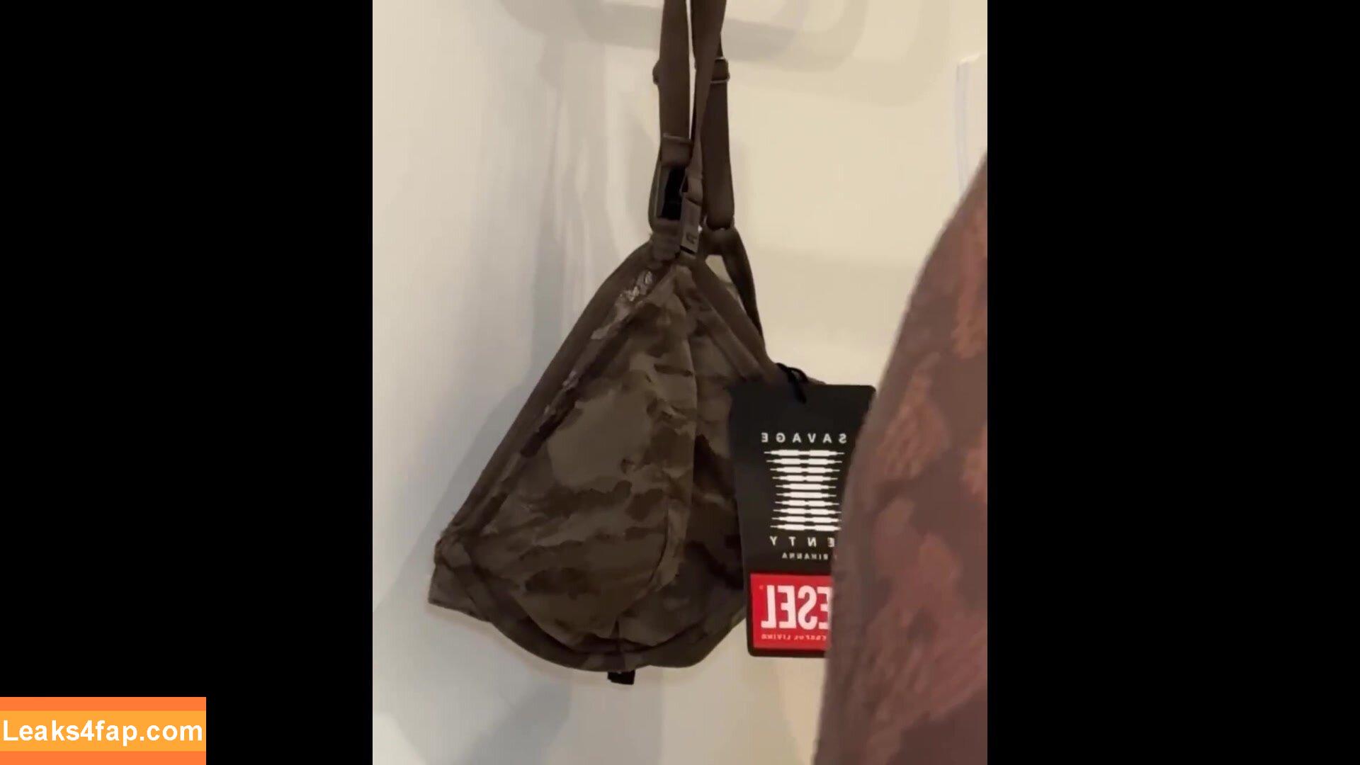 Rihanna / badgalriri слитое фото фото #3405