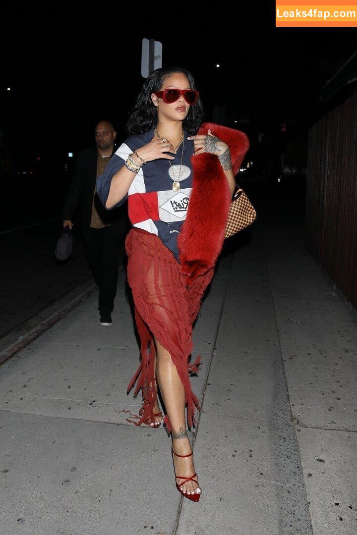 Rihanna / badgalriri слитое фото фото #3413