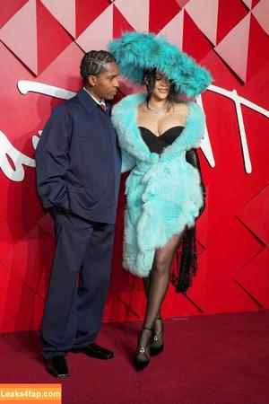 Rihanna фото #3431