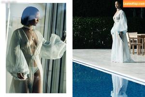 Rihanna photo #3555