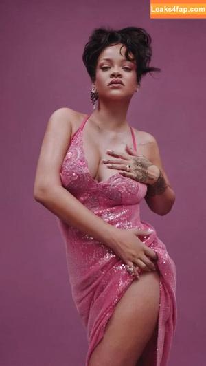 Rihanna photo #3777