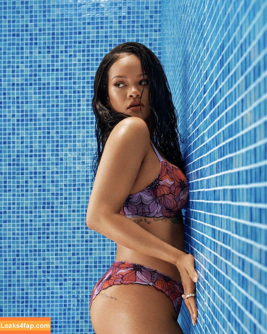 Rihanna / badgalriri слитое фото фото #4083