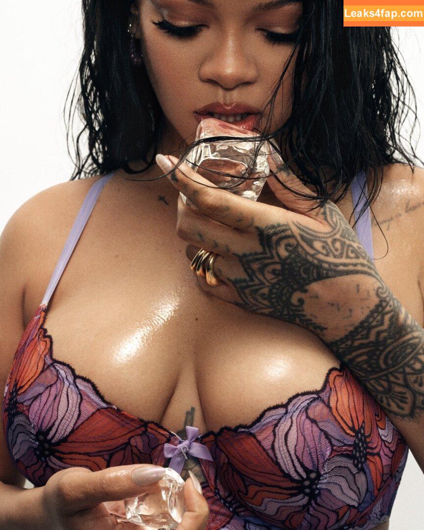 Rihanna / badgalriri слитое фото фото #4084