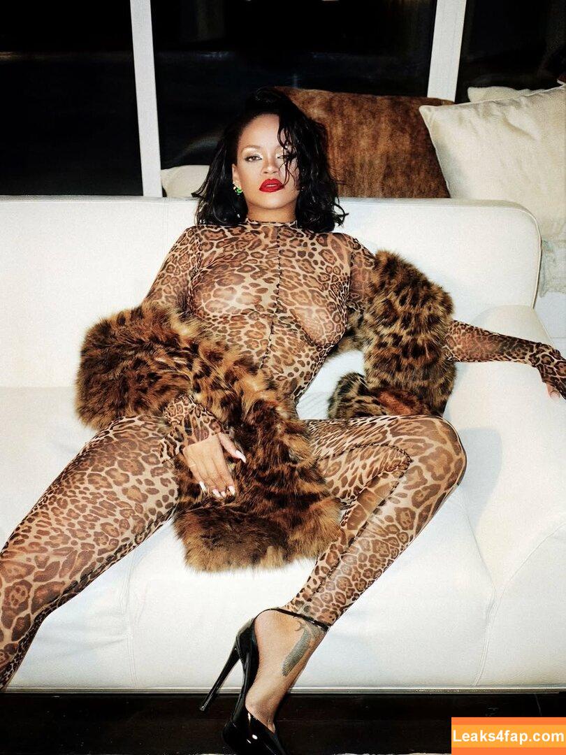 Rihanna / badgalriri слитое фото фото #4230