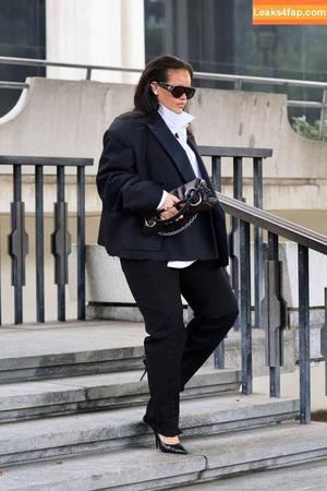 Rihanna photo #4102