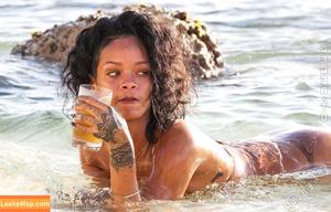 Rihanna photo #4252