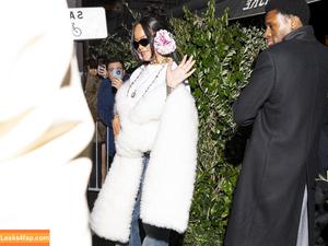 Rihanna photo #4274