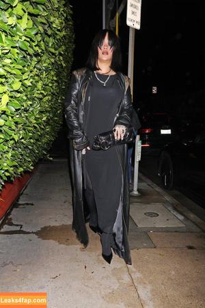 Rihanna photo #4315