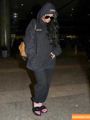 Rihanna photo #4354