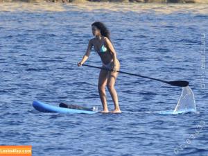 Rihanna photo #4372