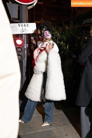 Rihanna photo #4531