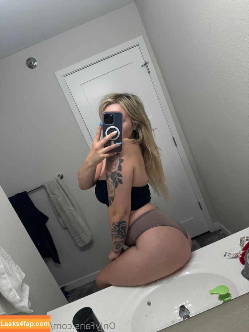 rileighxoxo / rileighhxoxo leaked photo photo #0023