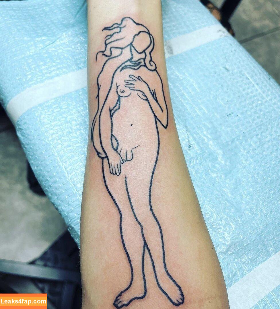 Riley Gaines /  leaked photo photo #0001