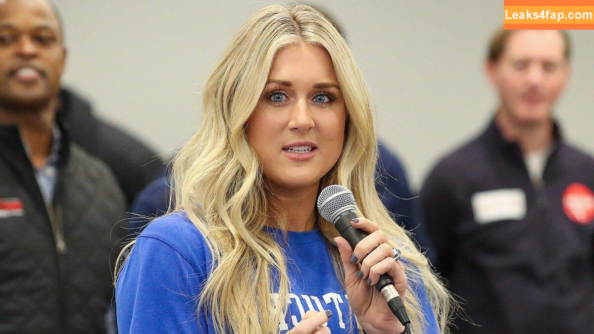 Riley Gaines /  leaked photo photo #0010