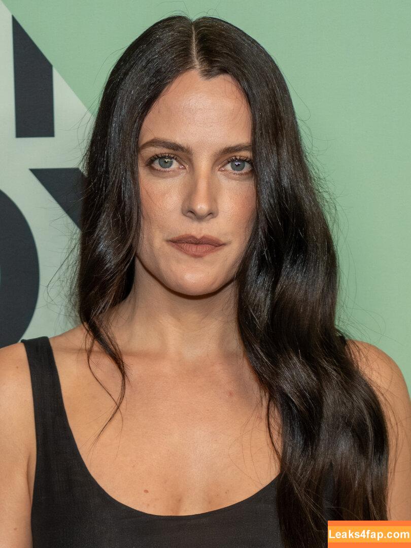 Riley Keough / rileykeough leaked photo photo #0132