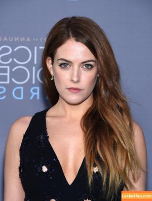 Riley Keough photo #0045