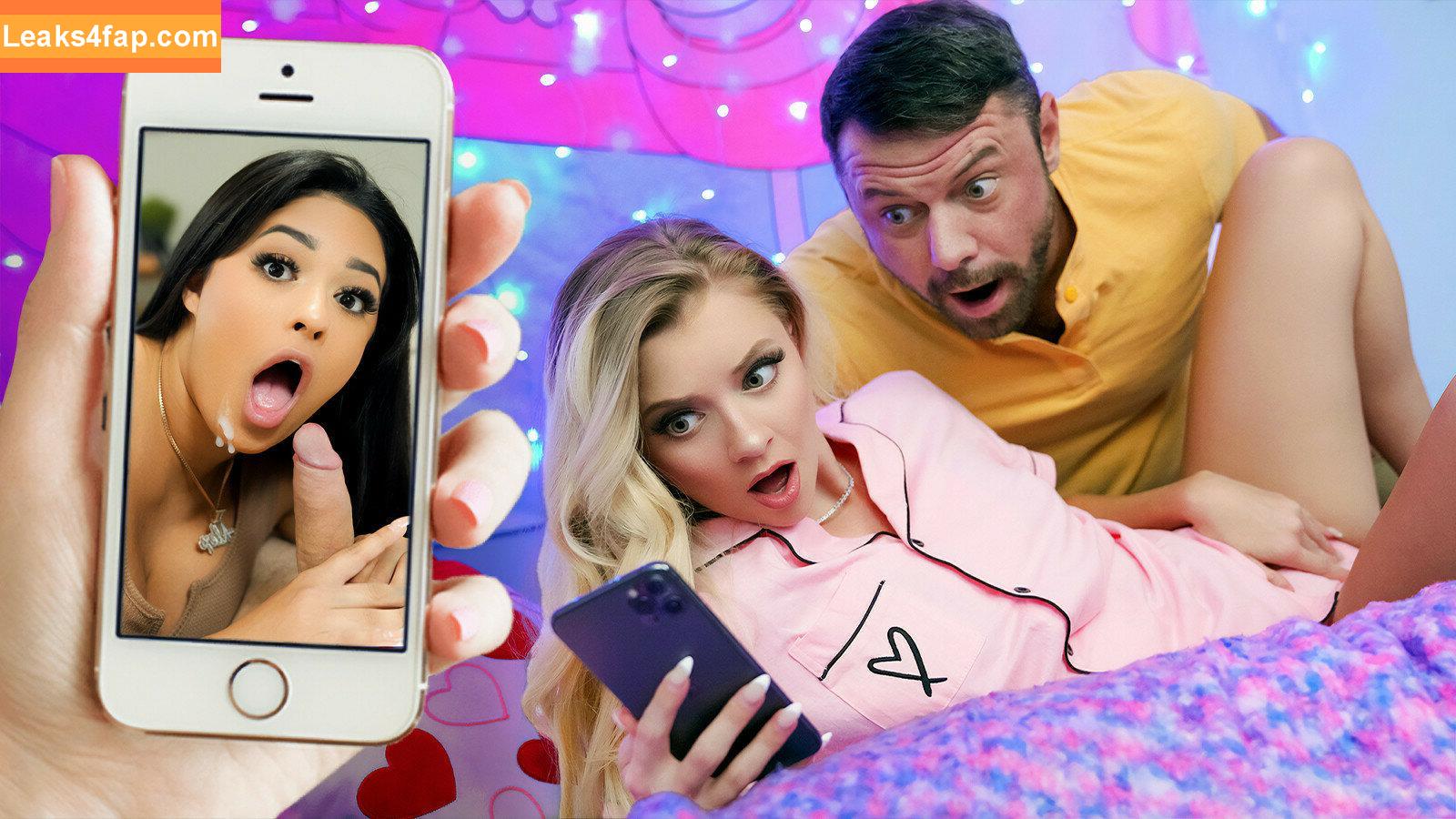 Riley Star / RileyStarrrr / rileystarxxx / whyrileystar leaked photo photo #0038