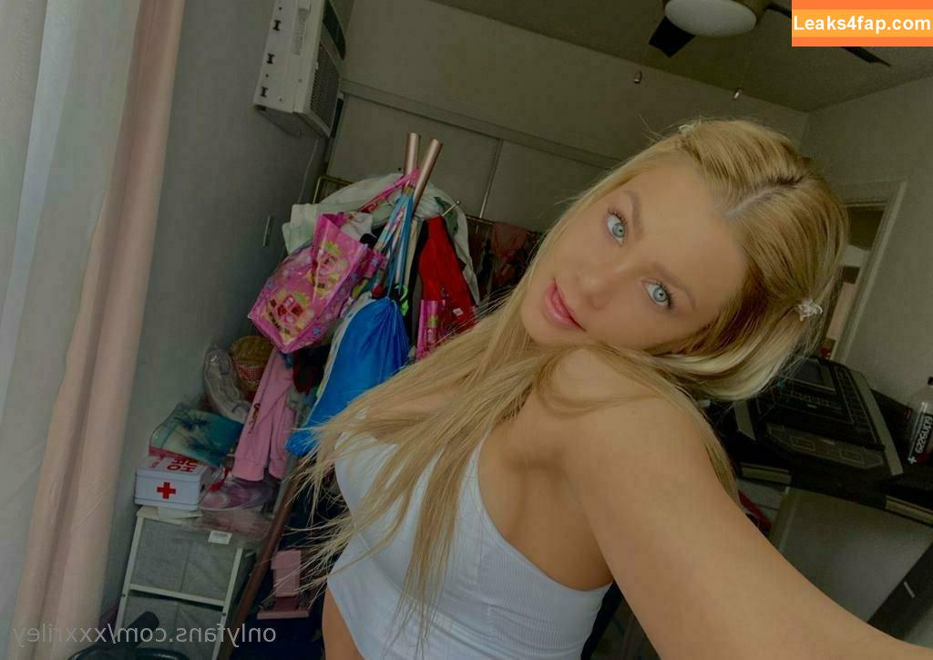 Riley Steele / rileyxinsta / xxxRiley слитое фото фото #0222