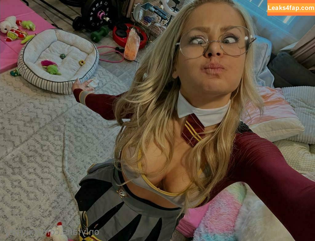 Riley Steele / rileyxinsta / xxxRiley слитое фото фото #0340