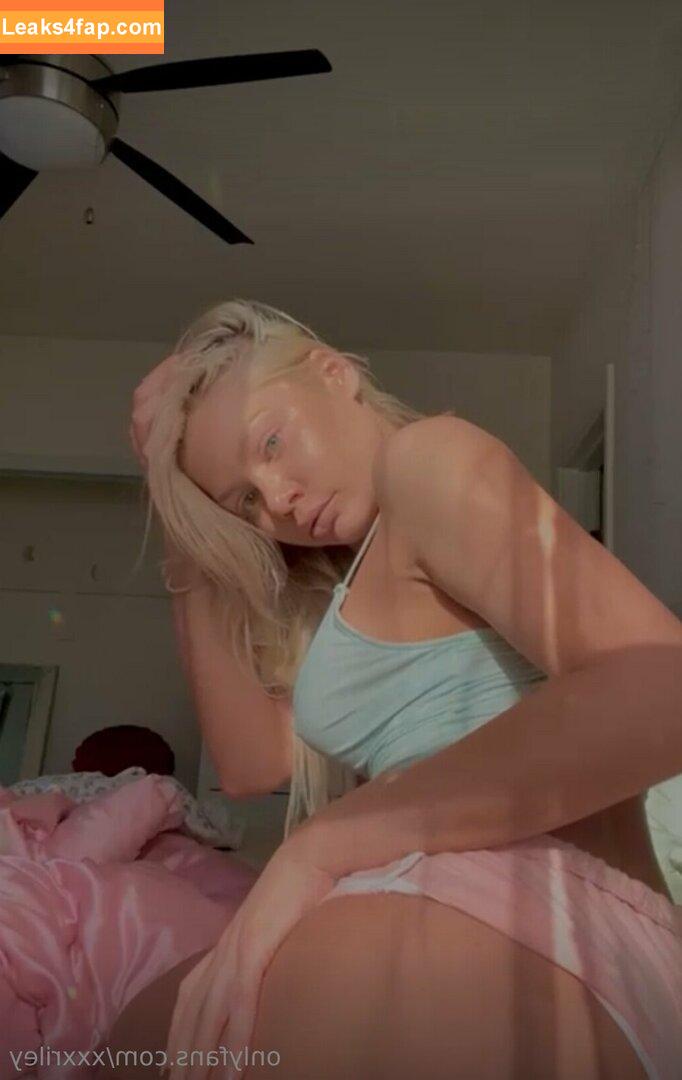 Riley Steele / rileyxinsta / xxxRiley leaked photo photo #1040
