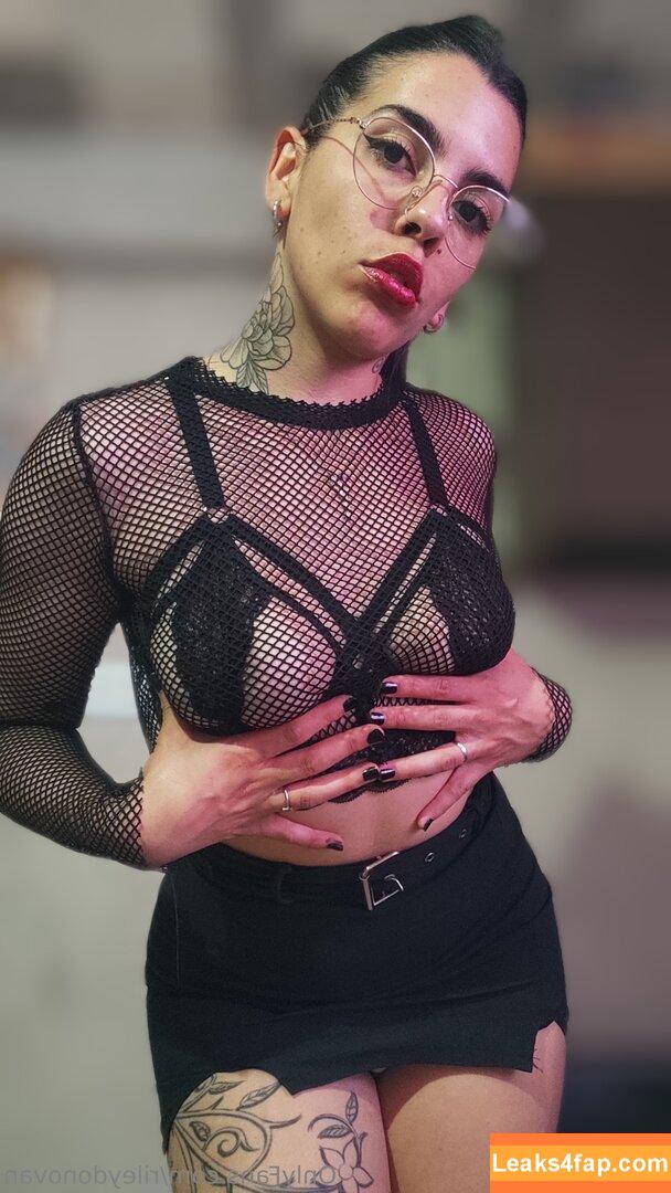 rileydonovan /  leaked photo photo #0006