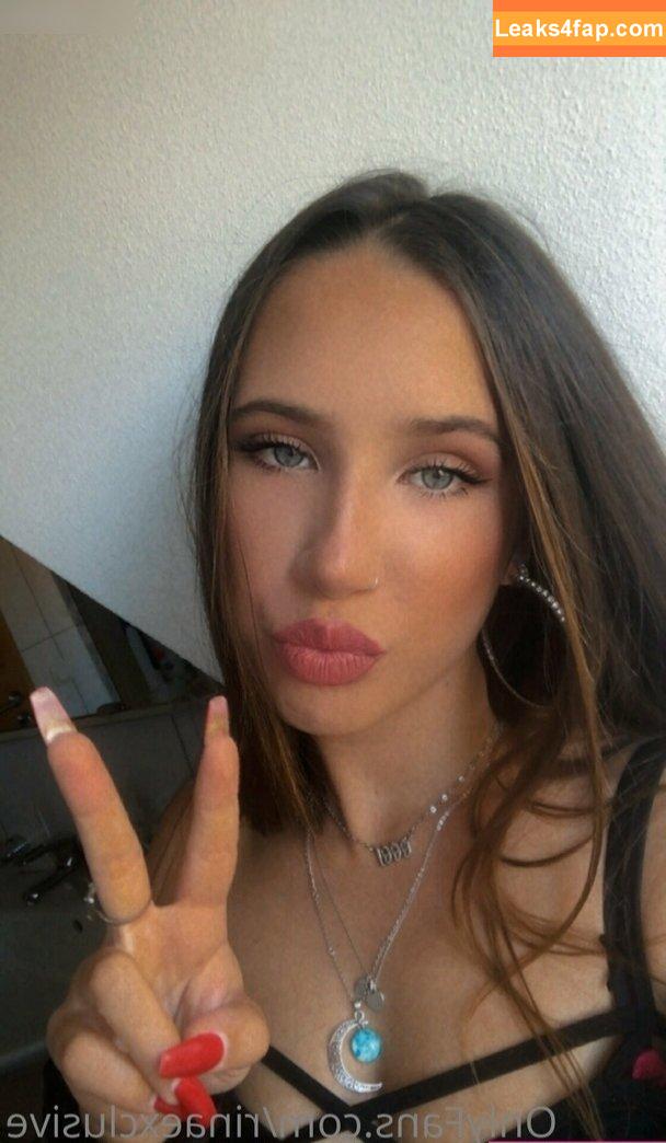 rina exclusive / rina.offiziell / rinaexclusive leaked photo photo #0008