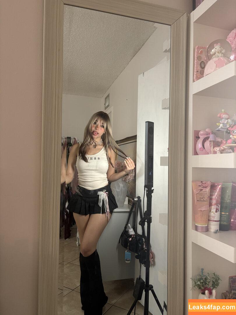 Rina Magi / rina.magi leaked photo photo #0540