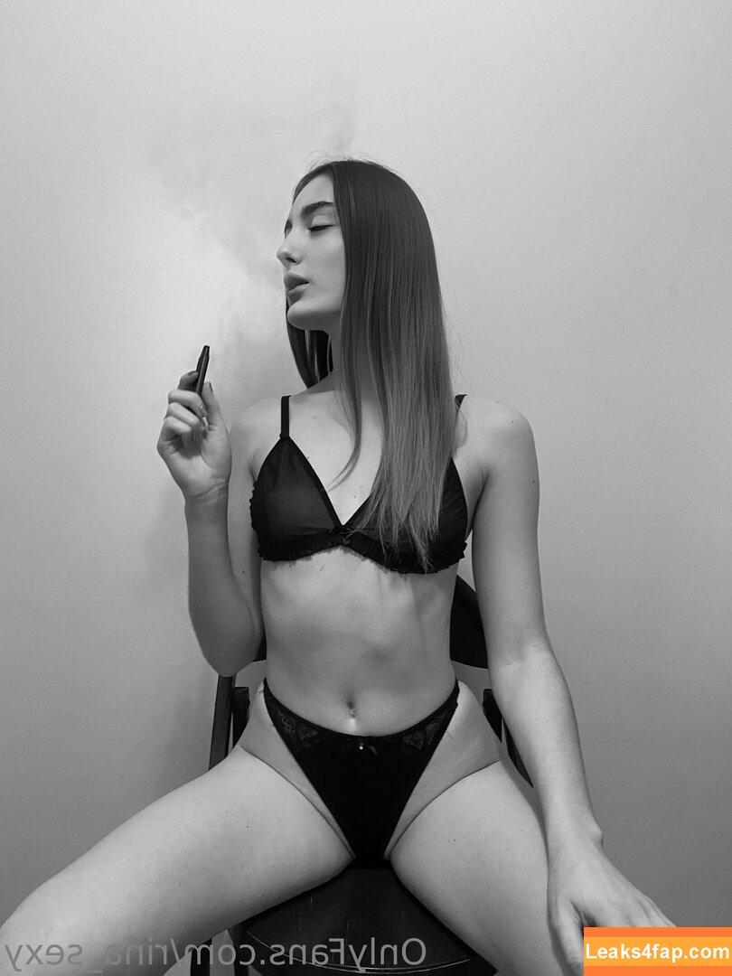 rina_sexy /  слитое фото фото #0076