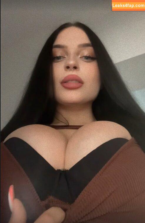 rinalluna / millkawway / rinaluna leaked photo photo #0002
