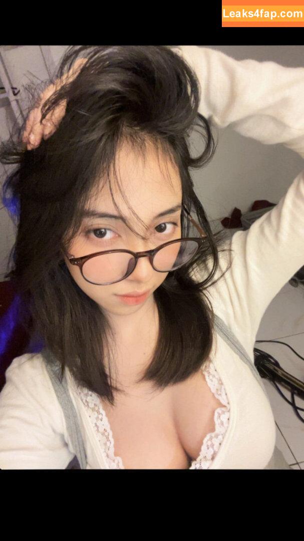 risaatjan / notriissaaa leaked photo photo #0053